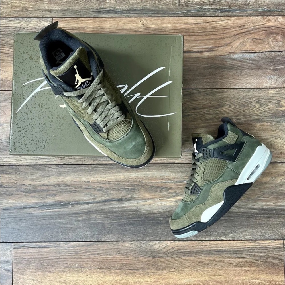 Jordan 4 craft olives size 9.5